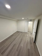 Property photo thumbnail 4