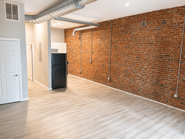 Property photo thumbnail 6