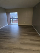 Property photo thumbnail 8