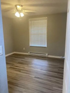 Property photo thumbnail 6