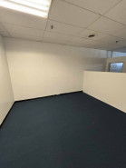 Property photo thumbnail 5