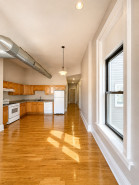 Property photo thumbnail 3