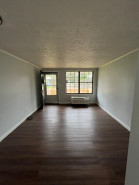 Property photo thumbnail 5