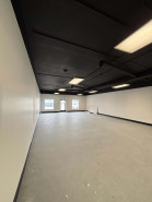 Property photo thumbnail 9