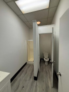 Property photo thumbnail 8